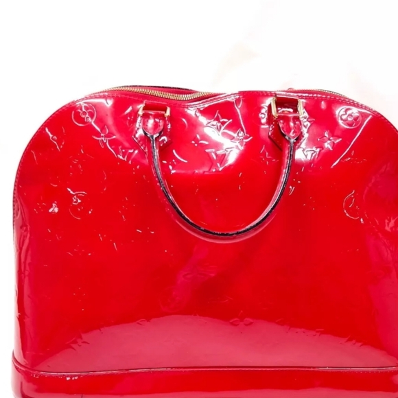 Louis Vuitton Hand Bag - Alma GM - Red Vernis - Picture 4 of 17